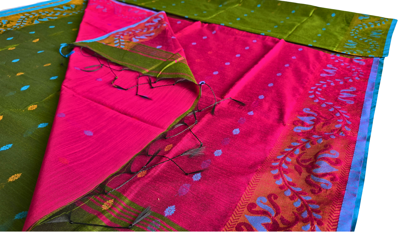 Vibrant Green & Magenta Slab Cotton Saree with Floral Zari